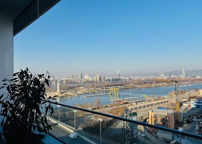 Apartmán Modern Overlooking The Skyline & Danube