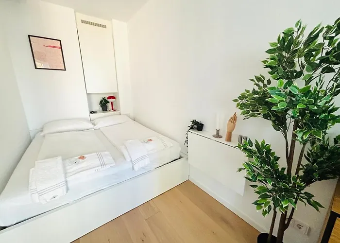 Apartmán Modern Overlooking The Skyline & Danube